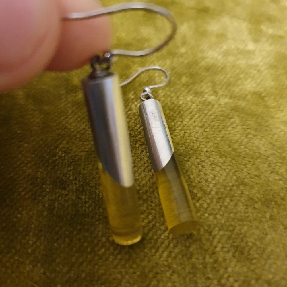 One of a kind pair of earrings yellow silver. - Picture 4 of 4
